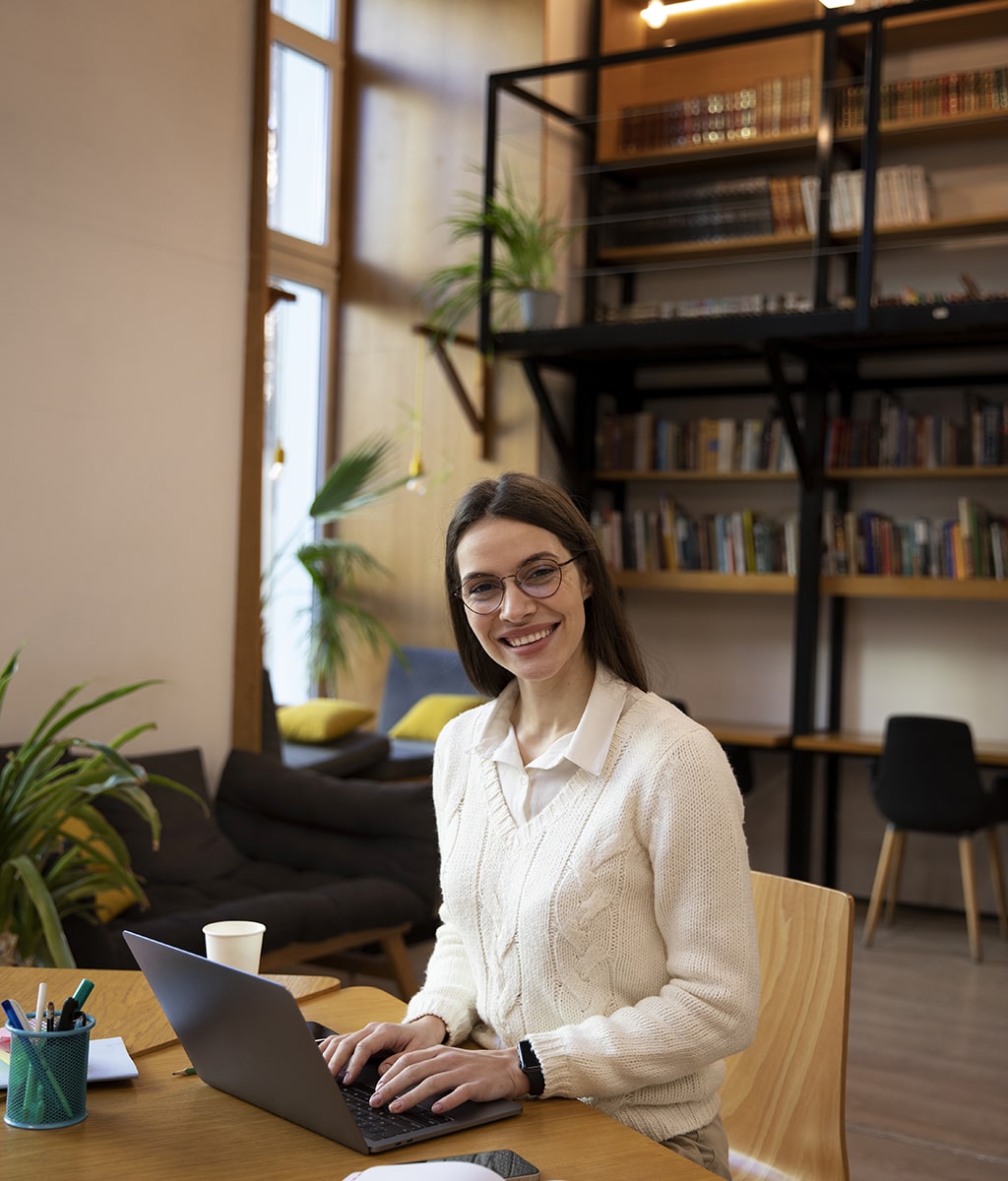close-up-young-business-person-doing-internship-min
